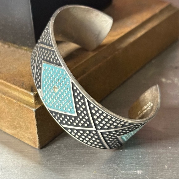 Montana Silversmiths Silver and Black Cuff Bracelet with Turquoise Accent. Solid - Picture 4 of 13